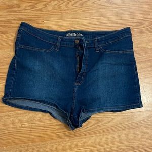 Wild Fable hi-rise shorts